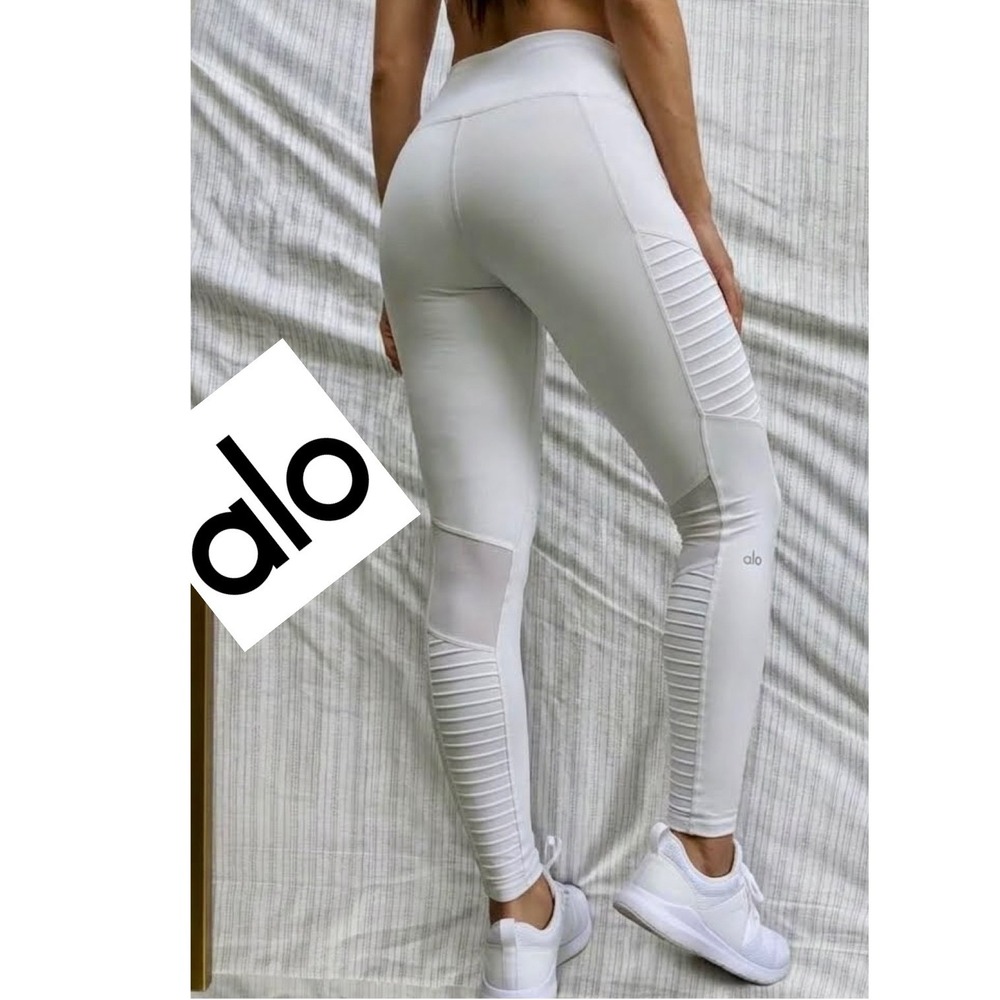 Alo Yoga High Waist Moto Leggings White Quilted Mesh Panels XS RN87370‎ Athletic